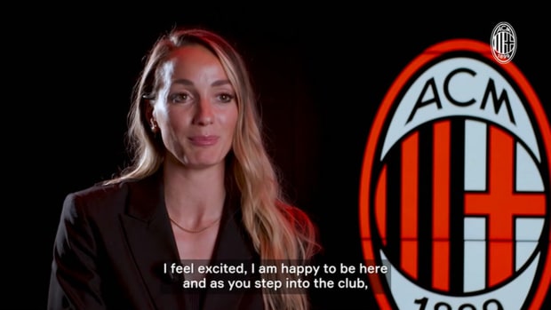 Kosovare Asllani's first interview